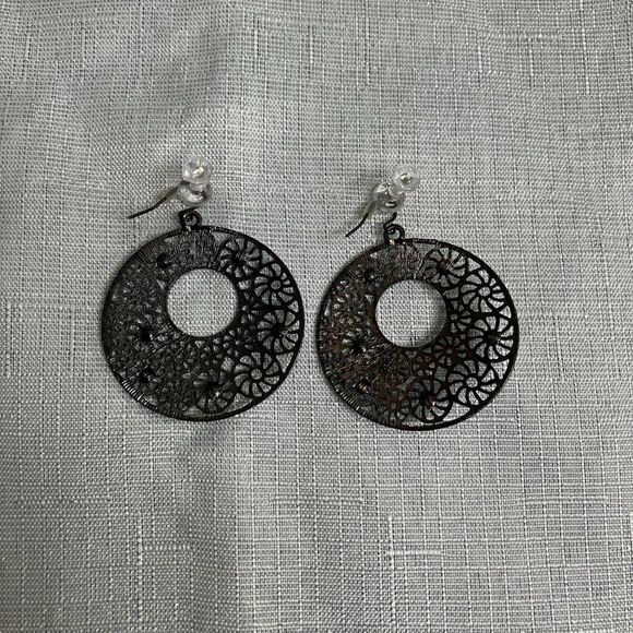 Black Metal with CZ Earrings - Picture 2 of 3